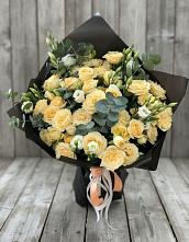 Букет цветов из:  Розы и Лизиантусы #REPLACE_PRED# Юрьевце