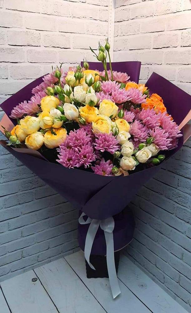 Букет цветов из: Хризантемы и Розы в Юрьевце
