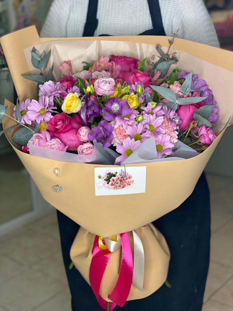 Букет цветов из: Хризантемы, Гвоздики и Альстромерии в Юрьевце