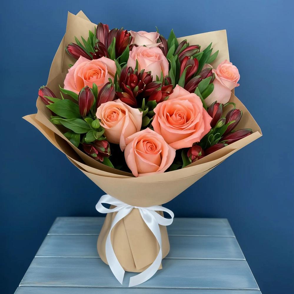 Букет цветов из: Розы и Альстромерии в Юрьевце