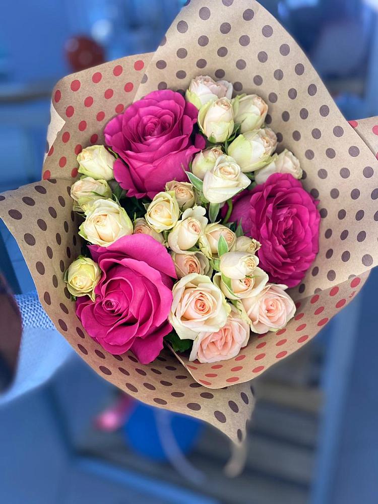 Букет цветов из: Розы в Юрьевце