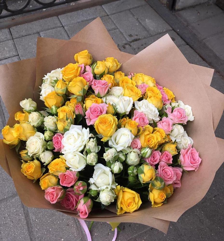 Букет цветов из: Розы в Юрьевце