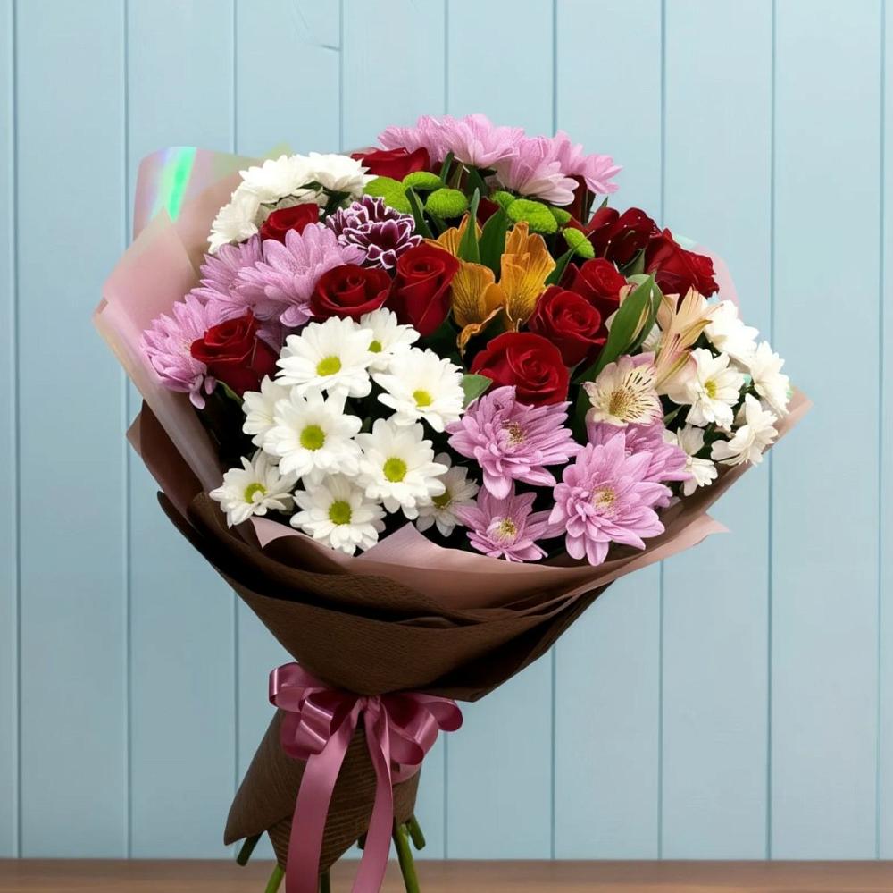 Букет цветов из: Розы, Хризантемы и Альстромерии в Юрьевце