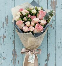 Букет цветов из:  Розы в Юрьевце