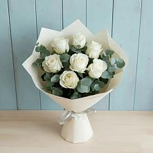 Букет Белые розы в Эвкалипте в Юрьевце