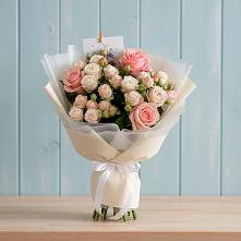 Букет цветов из:  Розы в Юрьевце