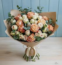 Букет цветов из:  Альстромерии и Розы в Юрьевце