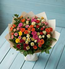 Букет Микс из разноцветных кустовых роз в Юрьевце